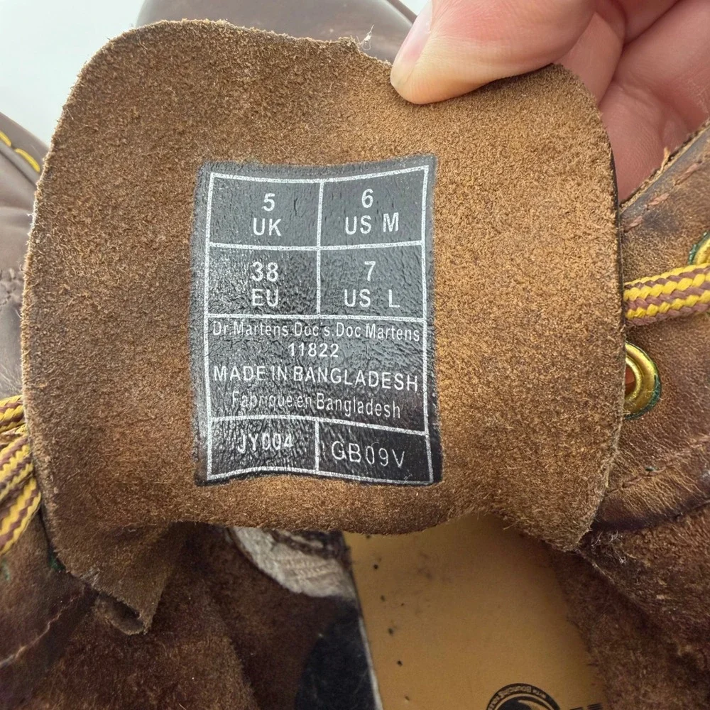 Dr. Martens 1460 Boots Unisex 7L 6M Brown Crazy Horse Leather 8-Eye 11822